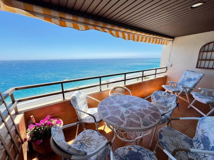 Pushe Playa Velilla Beach & Tradition 3 Almunecar Exterior foto